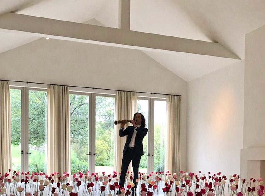 Kim Kardashian, Kanye West, Gifts, Kenny G
